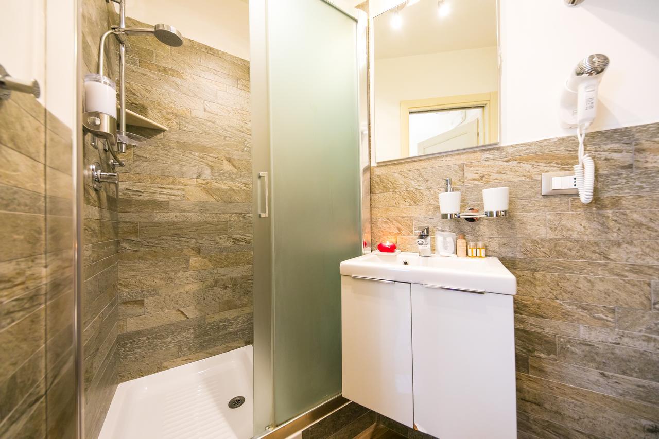 Suites Roma Tiburtina Economy Bagian luar foto